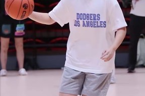 金年会官方入口-包含新生代球员崭露头角，为球队带来新气象的词条