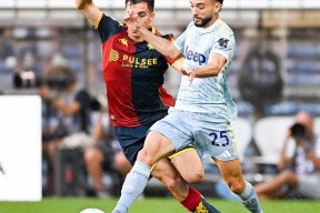 金年会官方网站-包含利物浦客场战平曼城，维持不败纪录的词条