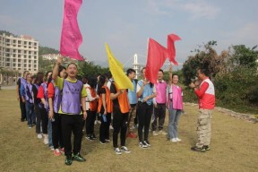 金年会官方入口-包含小牛队展开全新训练营，备战明年比赛的词条