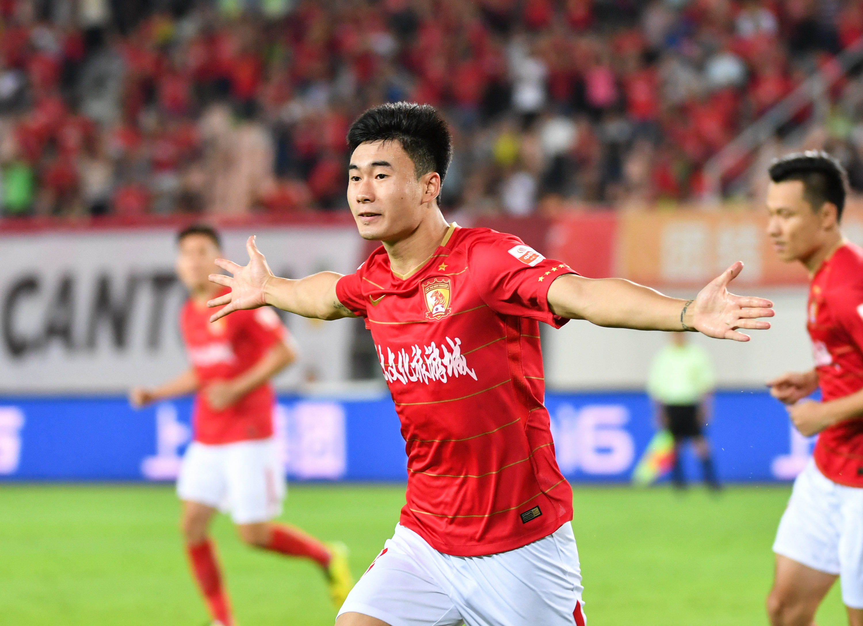 广州富力胜负与重庆斯威揭晓，胜者居上